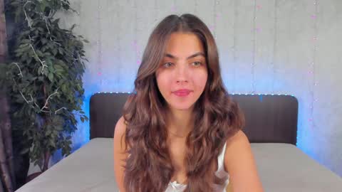 Snapshot of milana_crystal_ chatting on 12-06-24, 08:15 Milana online show from 12-06-24, 08:15
