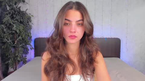 Snapshot of milana_crystal_ chatting on 12-08-24, 08:20 Milana online show from 12-08-24, 08:20