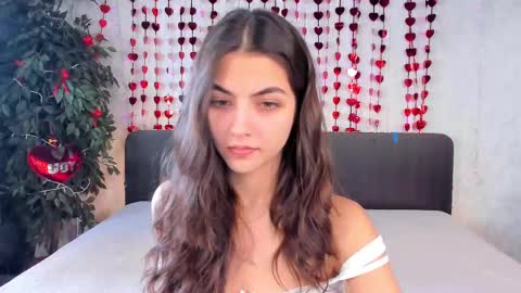 Snapshot of milana_crystal_ chatting on 02-24-25, 07:55 Milana online show from 02-24-25, 07:55