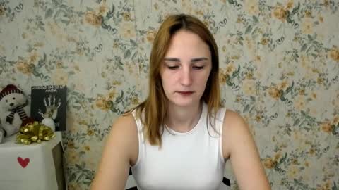 Milana online show from 10-20-25, 06:03