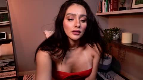 milana online show from 04-20-26, 11:28