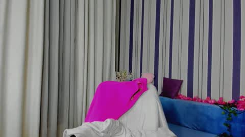 MilanaAlvis online show from 11-08-25, 02:06