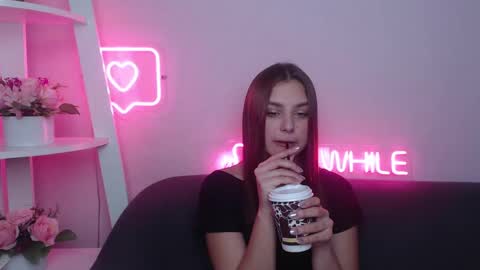 Snapshot of milanaangelas chatting on 02-04-25, 05:53 milanaangelas online show from 02-04-25, 05:53