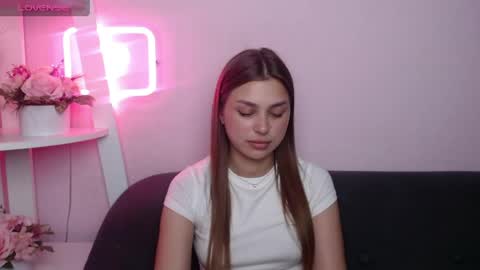 milanaangelas online show from 05-26-26, 08:05