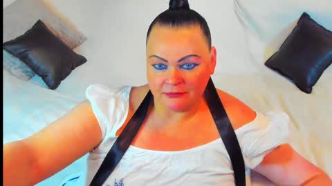 Lana online show from 01-02-25, 08:24