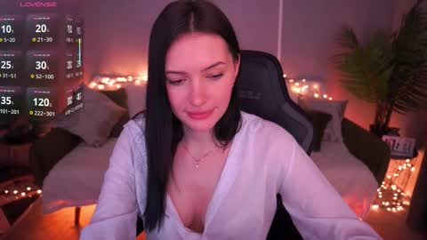 Milana online show from 03-16-26, 02:54