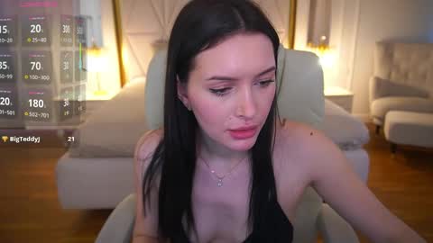 Milana online show from 05-04-26, 01:29