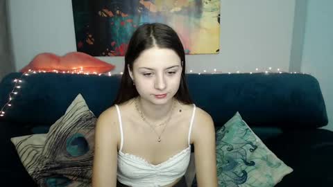 milanaroz online show from 12-16-24, 05:49
