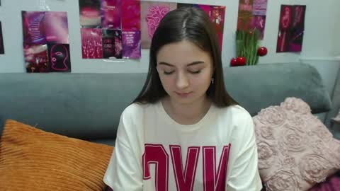 milanaroz online show from 05-22-26, 05:03