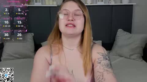 milanaxhoney online show from 03-26-26, 01:01