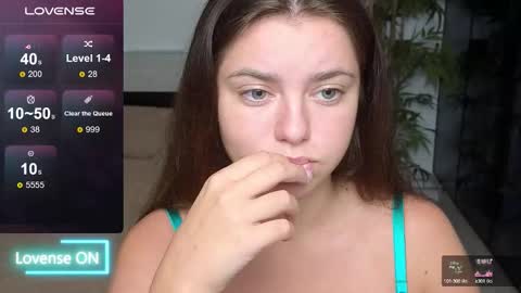 Mila online show from 09-19-25, 07:36