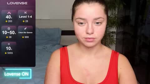 Snapshot of milania_hot_foxy chatting on 10-08-25, 05:21 Mila online show from 10-08-25, 05:21