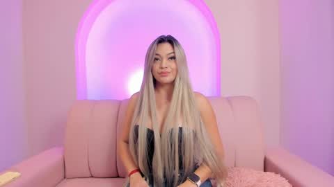 Sexy Mila  online show from 06-04-26, 01:06
