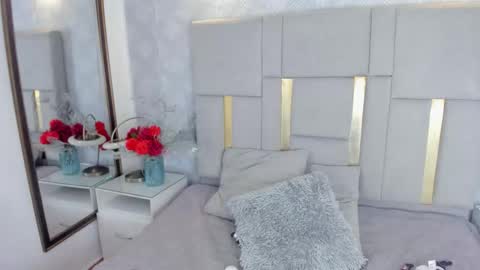 Snapshot of milasaenz1 chatting on 02-16-26, 01:07 Cami online show from 02-16-26, 01:07