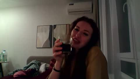 milashka05 online show from 02-19-26, 03:46