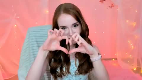 Snapshot of milasiren chatting on 05-10-26, 09:25 Mila online show from 05-10-26, 09:25