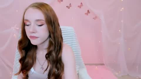 Snapshot of milasiren chatting on 05-30-26, 09:17 Mila online show from 05-30-26, 09:17