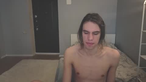 Mila online show from 02-15-26, 04:53