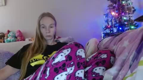 Mila online show from 01-10-25, 05:45