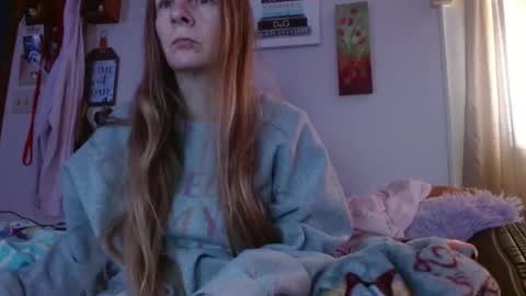 Snapshot of milastoned chatting on 03-07-26, 01:41 Mila online show from 03-07-26, 01:41