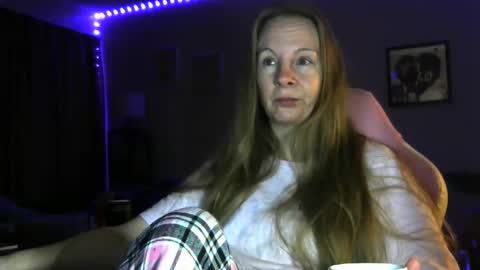 Snapshot of milastoned chatting on 03-29-26, 11:21 Mila online show from 03-29-26, 11:21