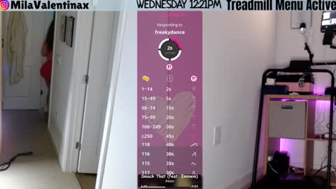 Snapshot of milavalentinax chatting on 03-04-26, 05:19 Mila Valentina online show from 03-04-26, 05:19