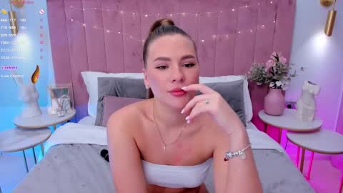 Mia online show from 03-01-25, 08:45