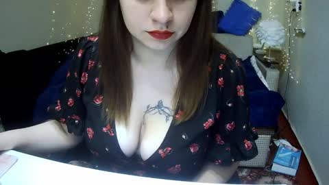 Milaxcute online show from 05-21-26, 10:44