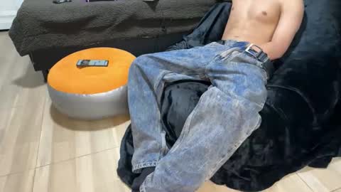 milcXboy online show from 02-11-26, 02:49