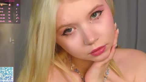 Mila online show from 01-19-25, 04:22