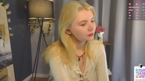 Mila online show from 02-08-25, 02:36