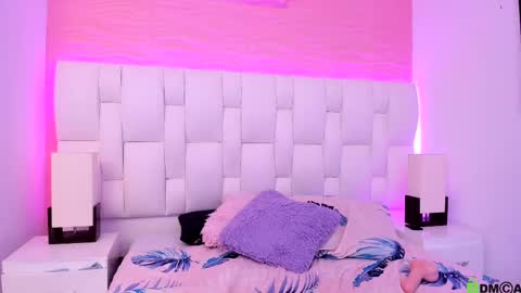 Snapshot of mile_loucrath chatting on 01-14-25, 09:30 mile_loucrath online show from 01-14-25, 09:30