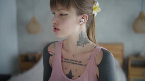 M  Telegram mamagotachannel online show from 02-05-25, 05:09