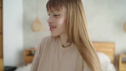 M  Telegram mamagotachannel online show from 02-05-25, 08:21