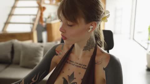 M  Telegram mamagotachannel online show from 02-14-25, 03:22