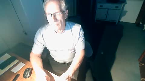 Milehi1958 online show from 02-06-25, 03:06