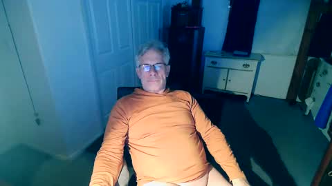 Milehi1958 online show from 02-12-25, 11:40