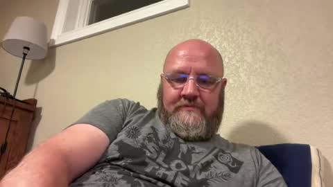 Snapshot of milehighbeard chatting on 08-04-26, 05:43 milehighbeard online show from 08-04-26, 05:43