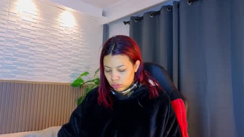 Snapshot of milena_lawson chatting on 09-10-25, 10:15 milena_lawson online show from 09-10-25, 10:15