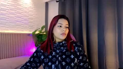 milena_lawson online show from 10-22-25, 10:37