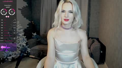 Milena online show from 12-30-24, 10:01