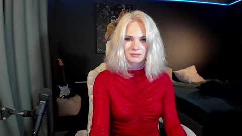 Milena online show from 02-07-25, 10:09