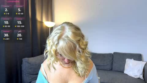 Milena online show from 05-14-26, 06:09