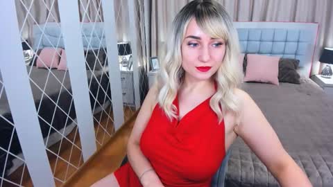 MilenaDaisy online show from 02-13-26, 09:27