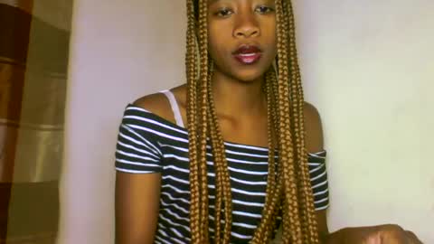 Snapshot of milennah chatting on 06-30-26, 11:11 milennah online show from 06-30-26, 11:11
