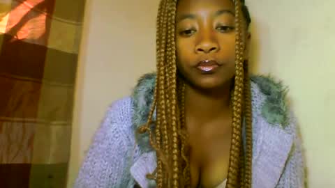 Snapshot of milennah chatting on 07-06-26, 08:33 milennah online show from 07-06-26, 08:33