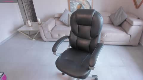 Miley Cruz  IG miley model23 online show from 01-10-26, 07:15