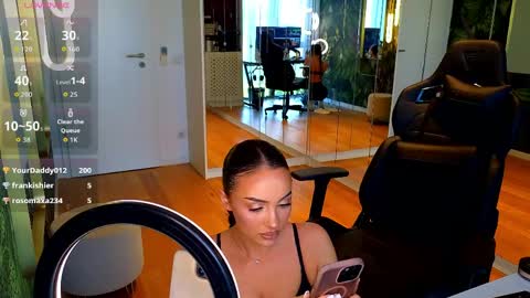Miley Sin online show from 05-05-26, 01:30