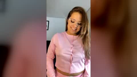 Melissa online show from 06-20-26, 05:05
