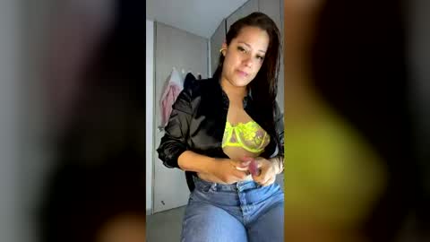 Melissa online show from 07-06-26, 04:53